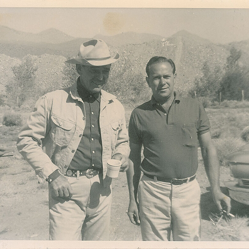 Gable wearing the jacket on set next to the jacket's recipient, Charles Coffman. Coffman was Gable's driver during filming.